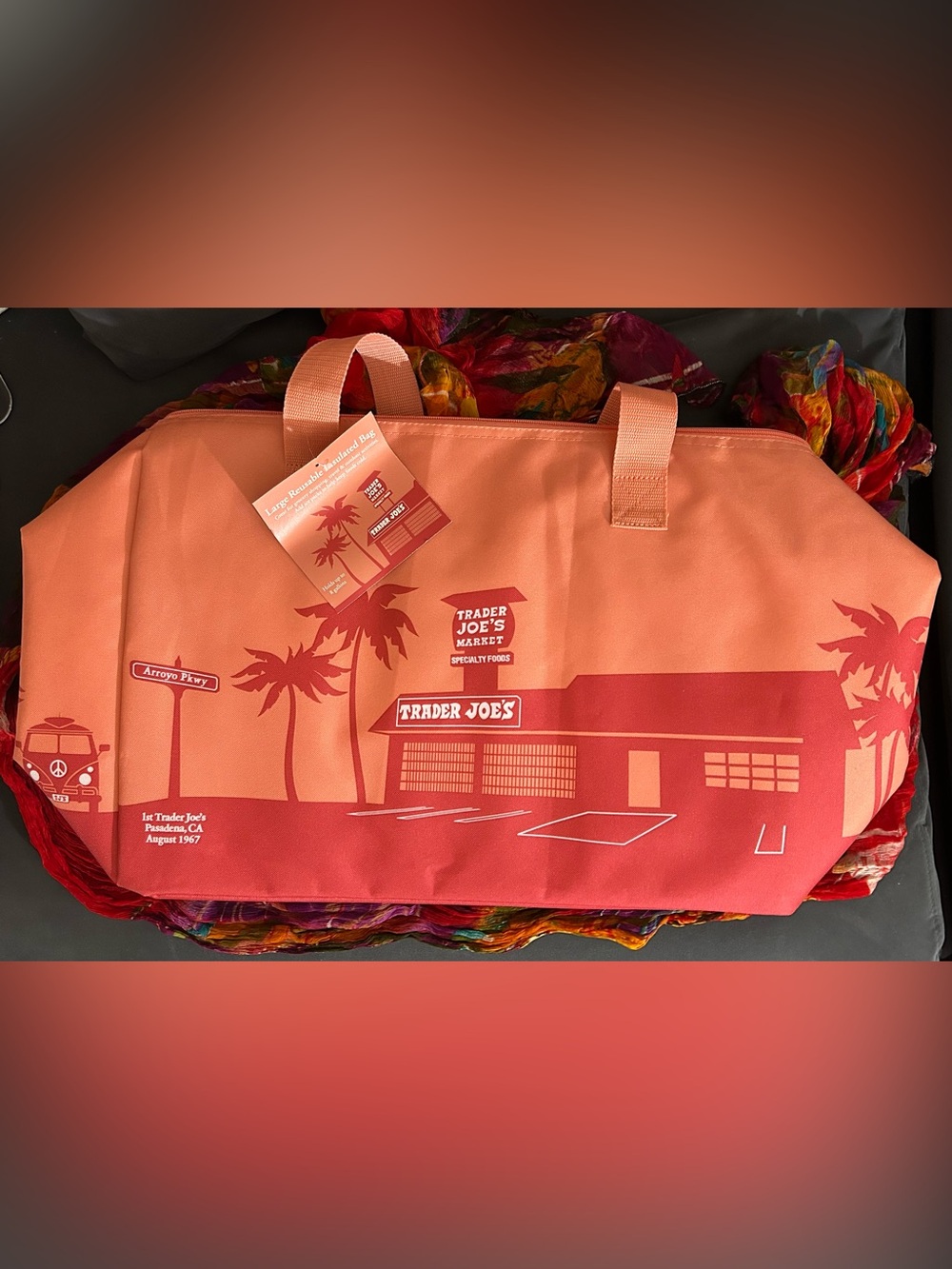 Trader Joe’s Insulated Tote Bag in Peach 8 Gal Large LIMITED EDITION NWT